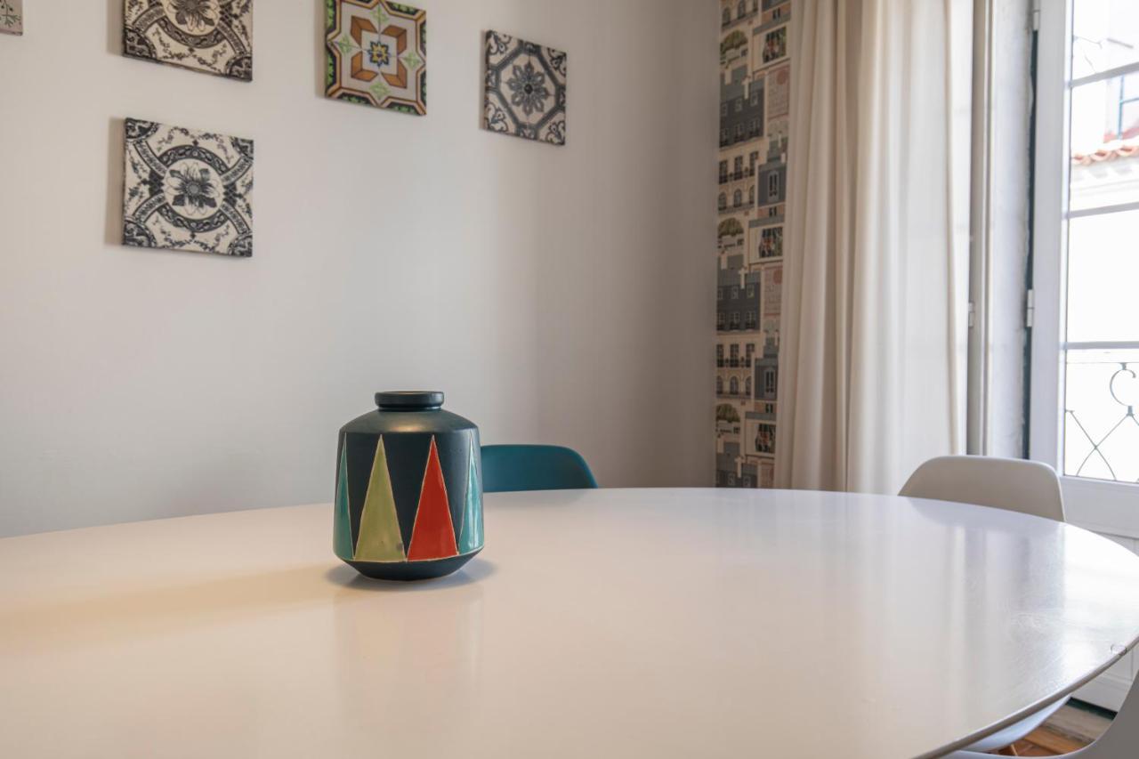 Condessa 2Bdr Duplex By Lovelystay Lisboa Ngoại thất bức ảnh